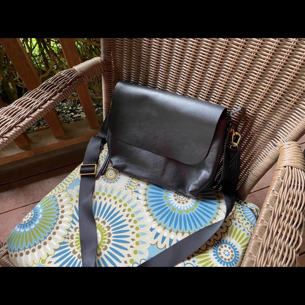 Fossil handbag
